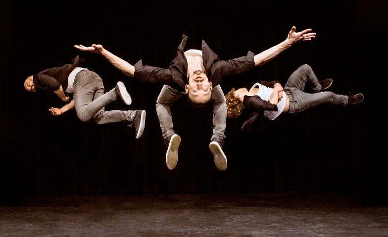 Event-Image for 'Tridiculous - Akrobatik, Breakdance und Beatboxing'
