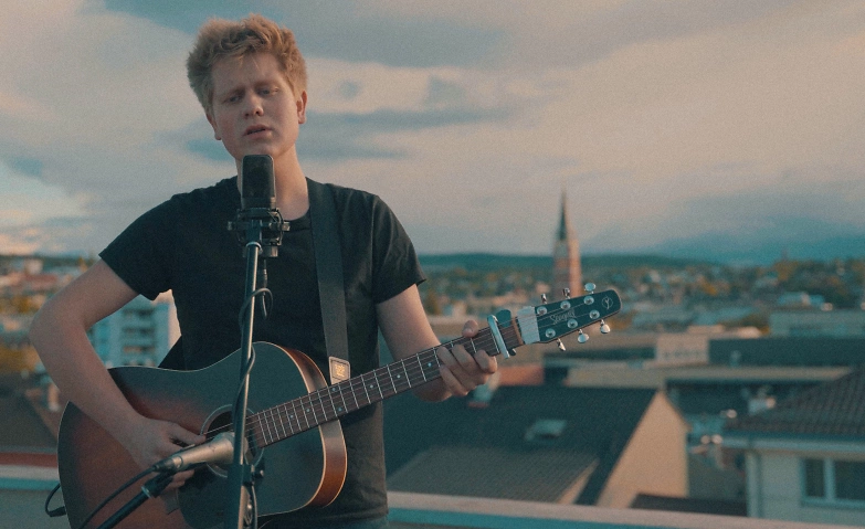 Klangfeuer: Jonas Gavriil Accoustic-Music in der Ruine