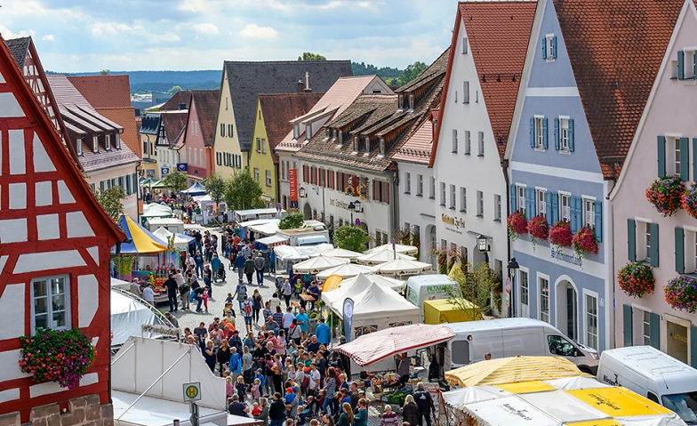 Pfingstmarkt mit Stadt-fair-liebt