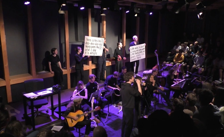 Event-Image for 'ZUOZ GLOBE PLAYS & SOUNDS - SZENISCHES KONZERT'